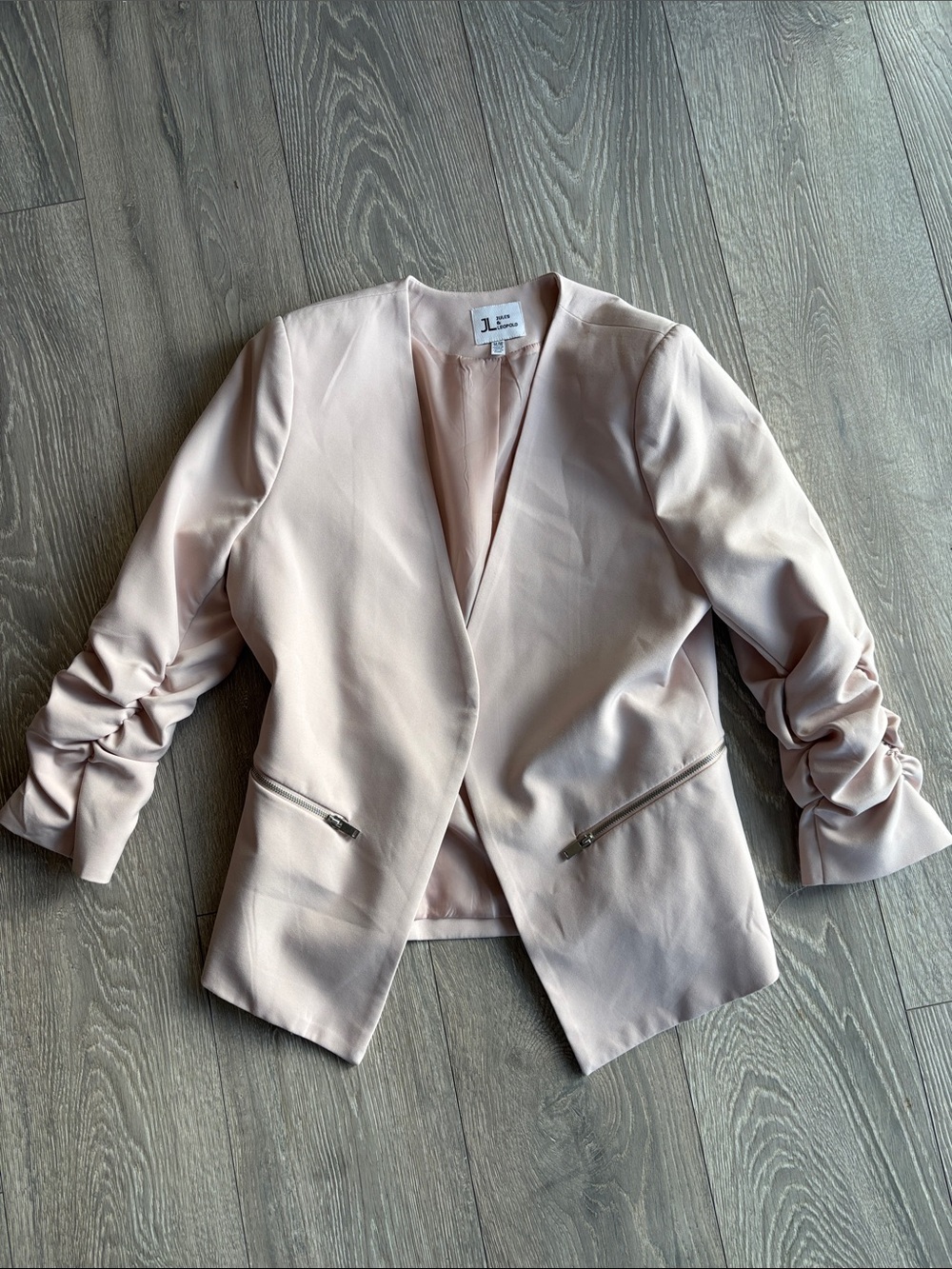 Jules & Leopold Light Blush Open Front Blazer with Ruched Sleeves